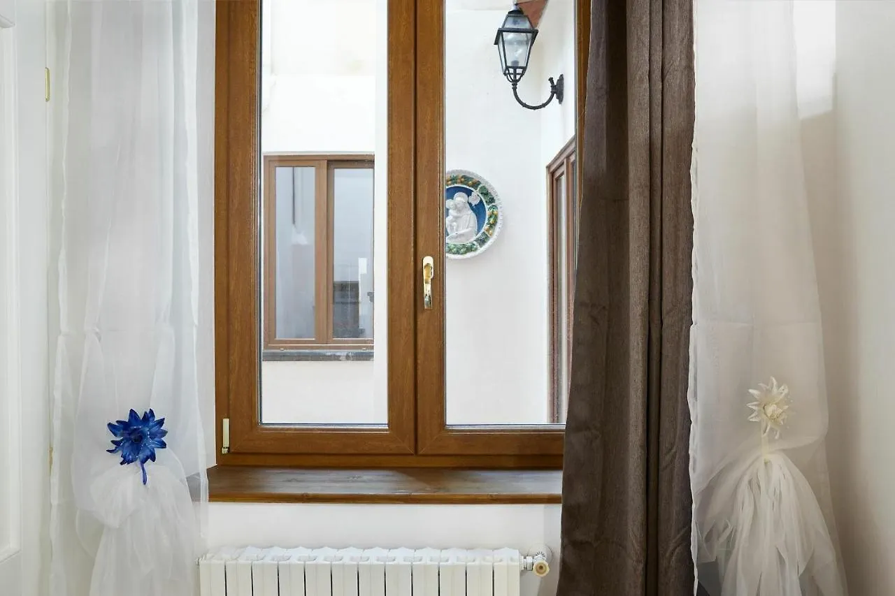 Mathilde By Halldis Firenze Lejlighed